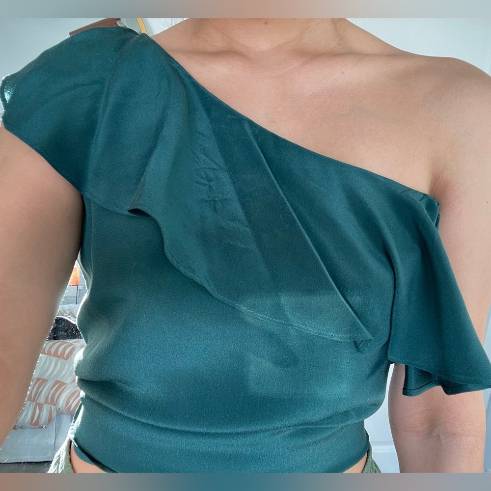 ANTHROPOLOGIE- one shoulder top